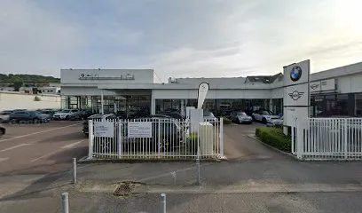 Photo de BMW Charging Station