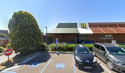 Photo de Community by Shell Recharge Charging Station